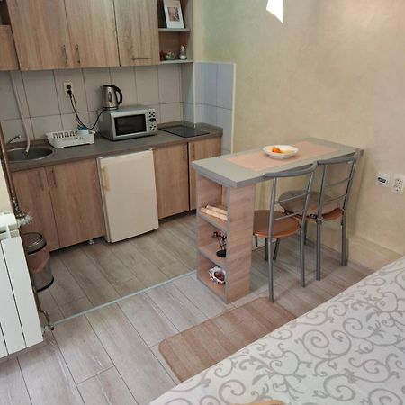 Apartment Sleep'N Drive Белград Екстериор снимка